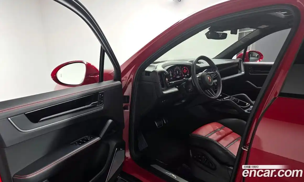 Porsche Cayenne 2025 4.0 Автомат в Москве № 213061, фото 7