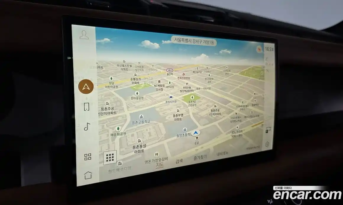 Land Rover Defender 2023 3.0 Автомат в Москве № 213393, фото 14