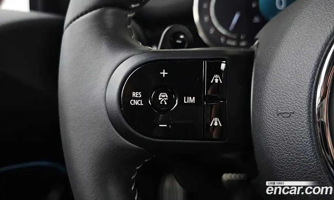 Mini Cooper 2023 2.0 Автомат в Москве № 214216, фото 13