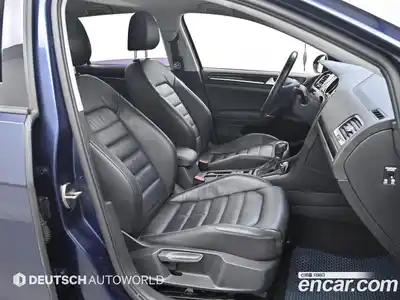 Volkswagen Golf 2015 2.0 Автомат в Москве № 215330, миниатюра 10