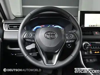 Toyota RAV4 2025 2.5 Автомат в Москве № 215612, миниатюра 11