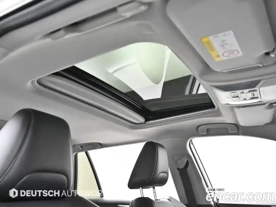 Toyota RAV4 2025 2.5 Автомат в Москве № 215612, фото 15