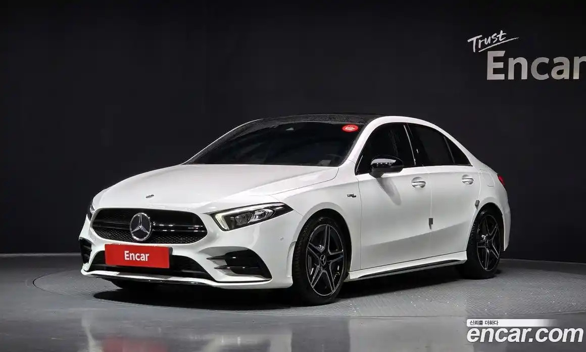 Mercedes-Benz A-Class 2023 2.0 Автомат в Москве № 218332, фото 8