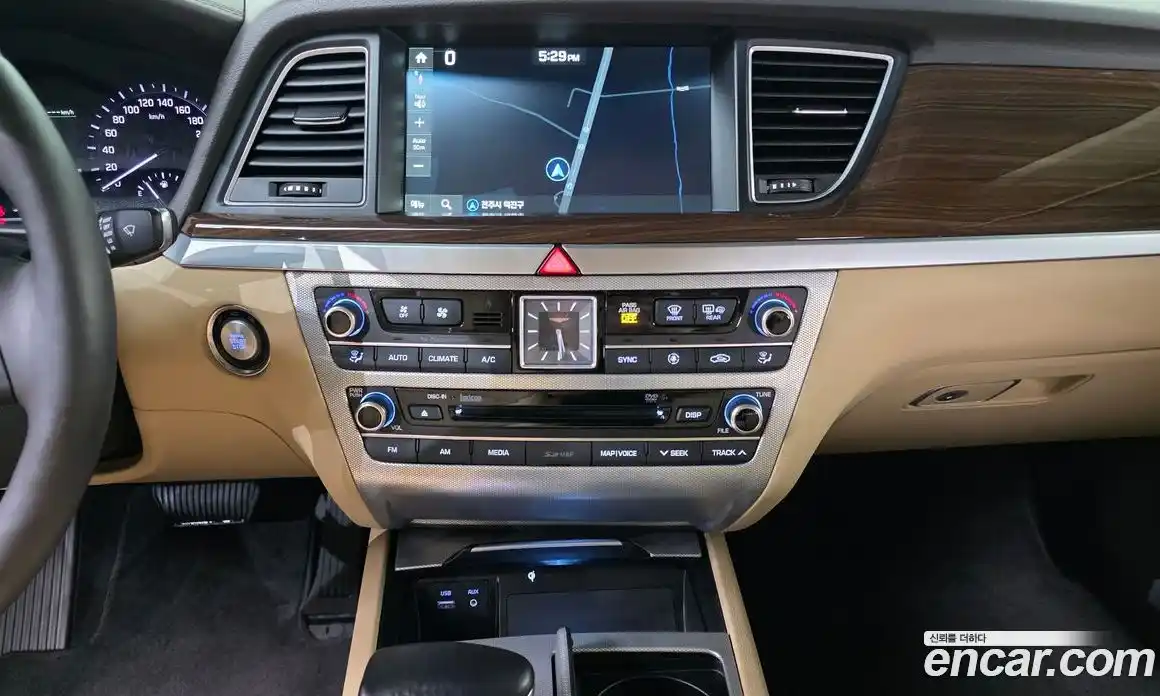 Genesis G80 2018 3.3 Автомат в Москве № 21865, фото 15