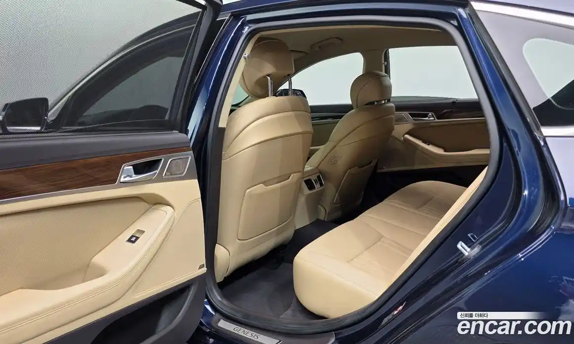 Genesis G80 2018 3.3 Автомат в Москве № 21865, фото 17