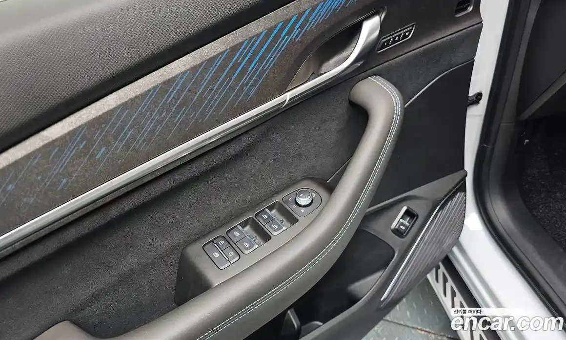 Renault Grand Koleos 2025 1.5 Автомат в Москве № 220037, фото 17