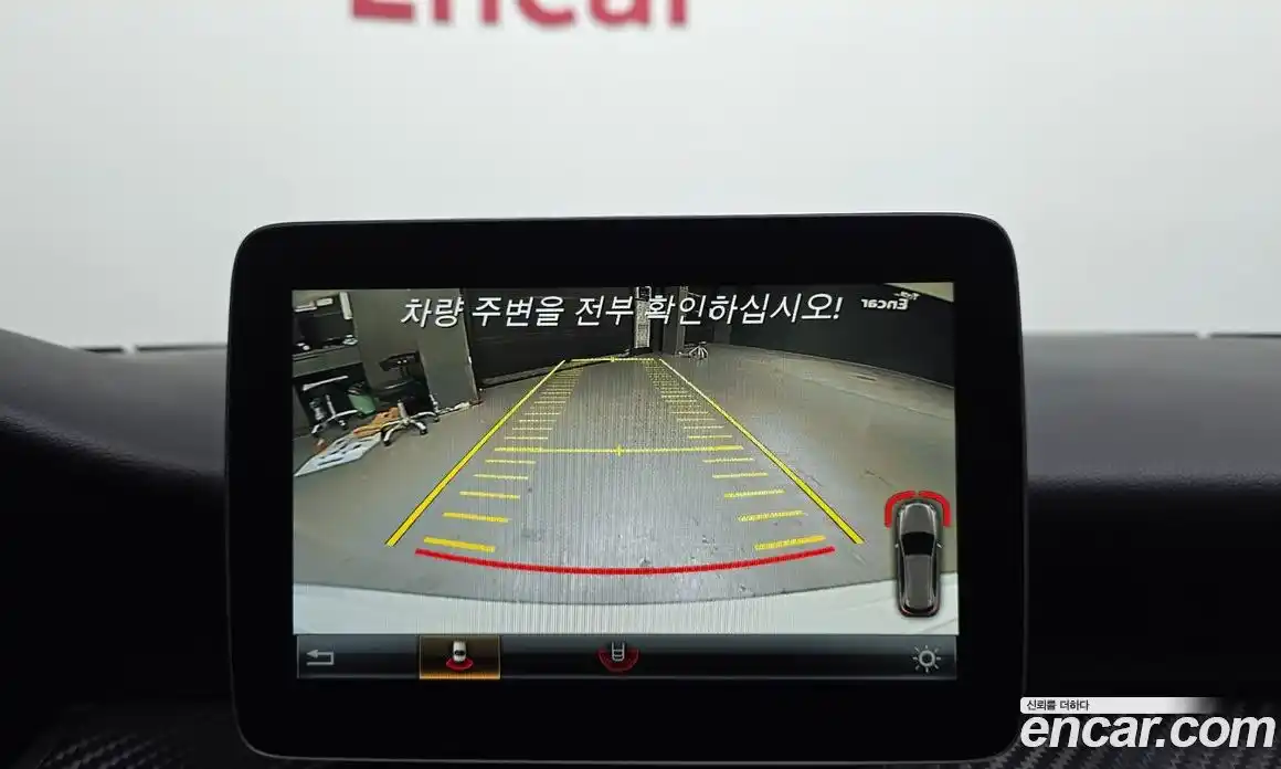 Mercedes-Benz A-Class 2018 1.6 Автомат в Москве № 220743, фото 17