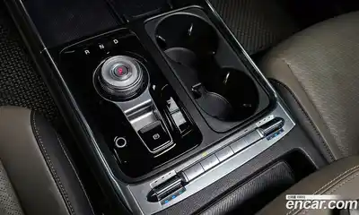 Kia Canival 2024 1.6 Автомат в Москве № 22243, миниатюра 9