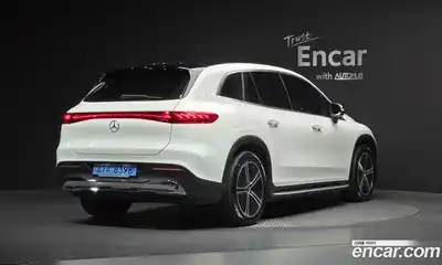 Mercedes-Benz EQS 2023 0.3 Автомат в Москве № 223261, миниатюра 2