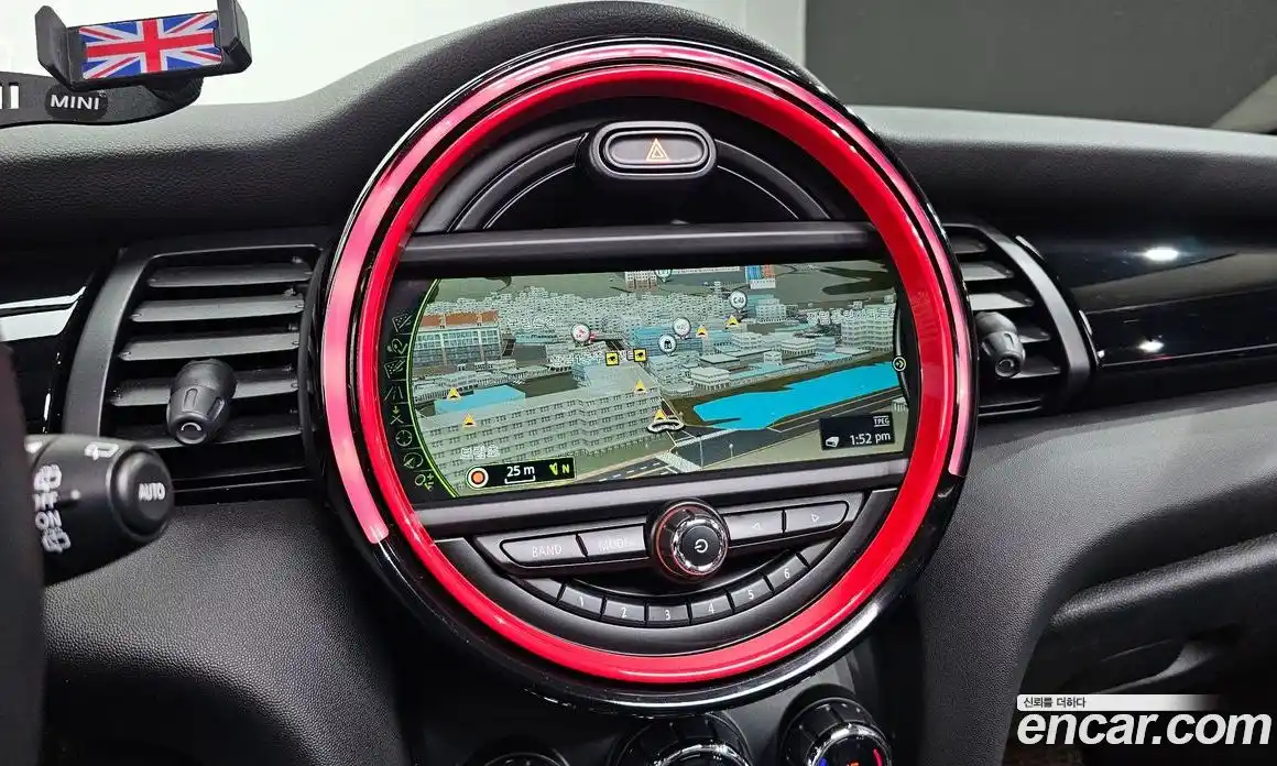 Mini Cooper 2017 1.5 Автомат в Москве № 228776, фото 14