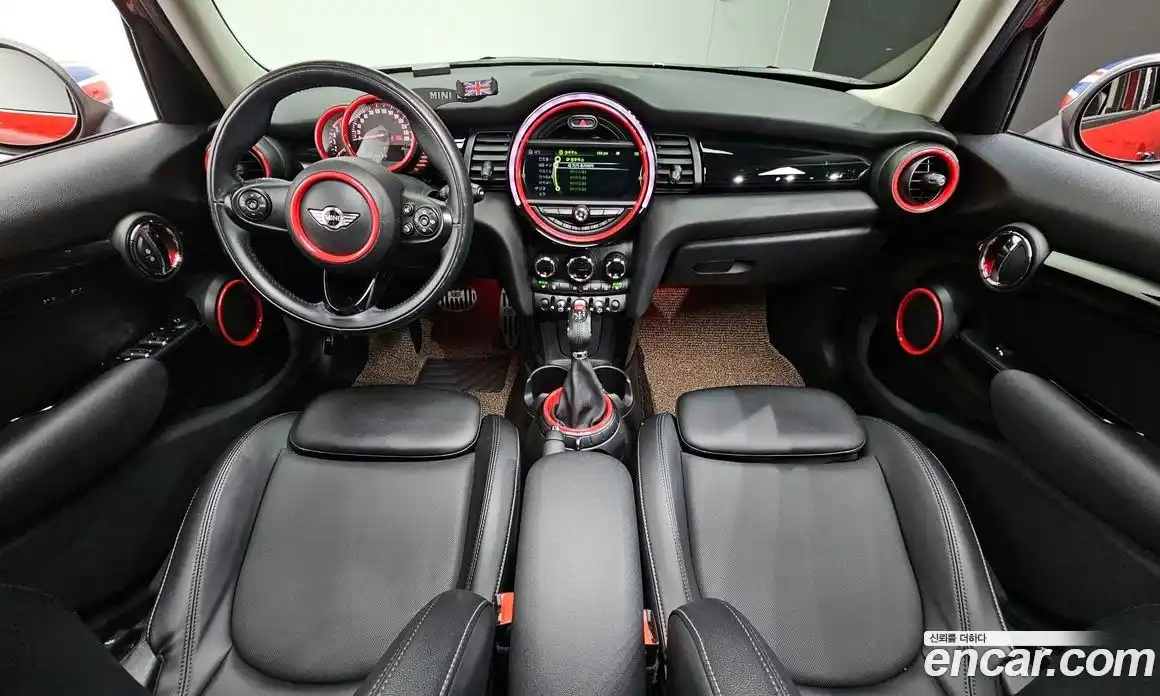 Mini Cooper 2017 1.5 Автомат в Москве № 228776, фото 7