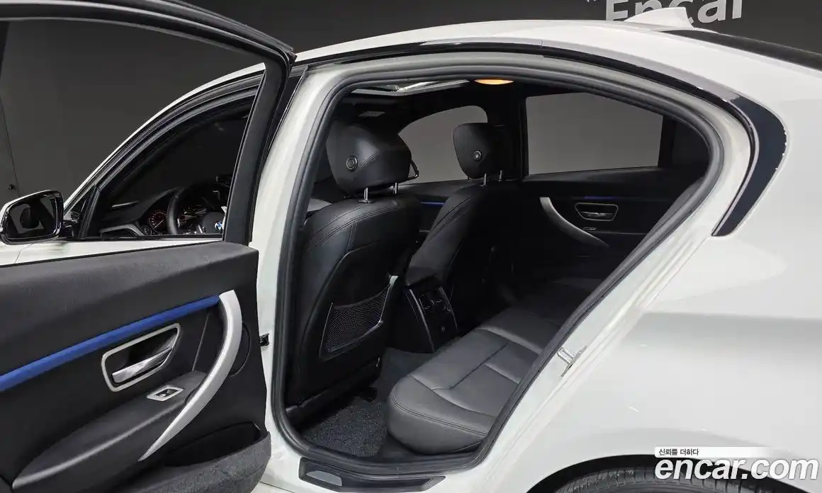 BMW 3-Series 2016 2.0 Автомат в Москве № 229191, фото 13