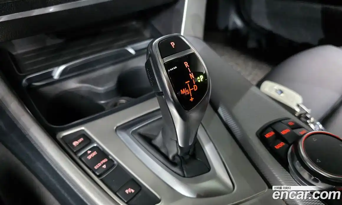 BMW 3-Series 2016 2.0 Автомат в Москве № 229191, фото 2