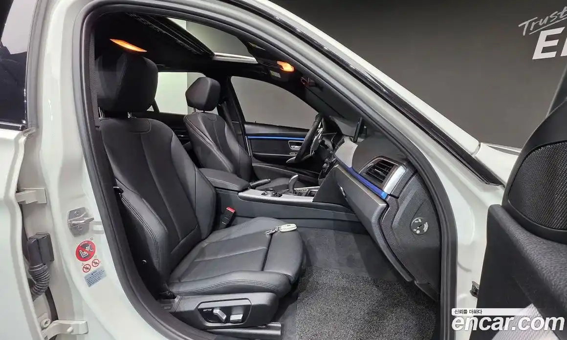 BMW 3-Series 2016 2.0 Автомат в Москве № 229191, фото 9