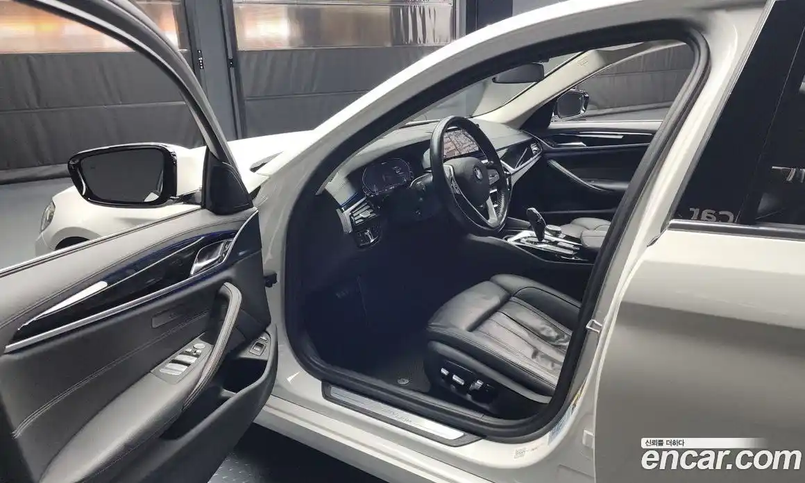 BMW 5-Series 2020 2.0 Автомат в Москве № 229324, фото 19