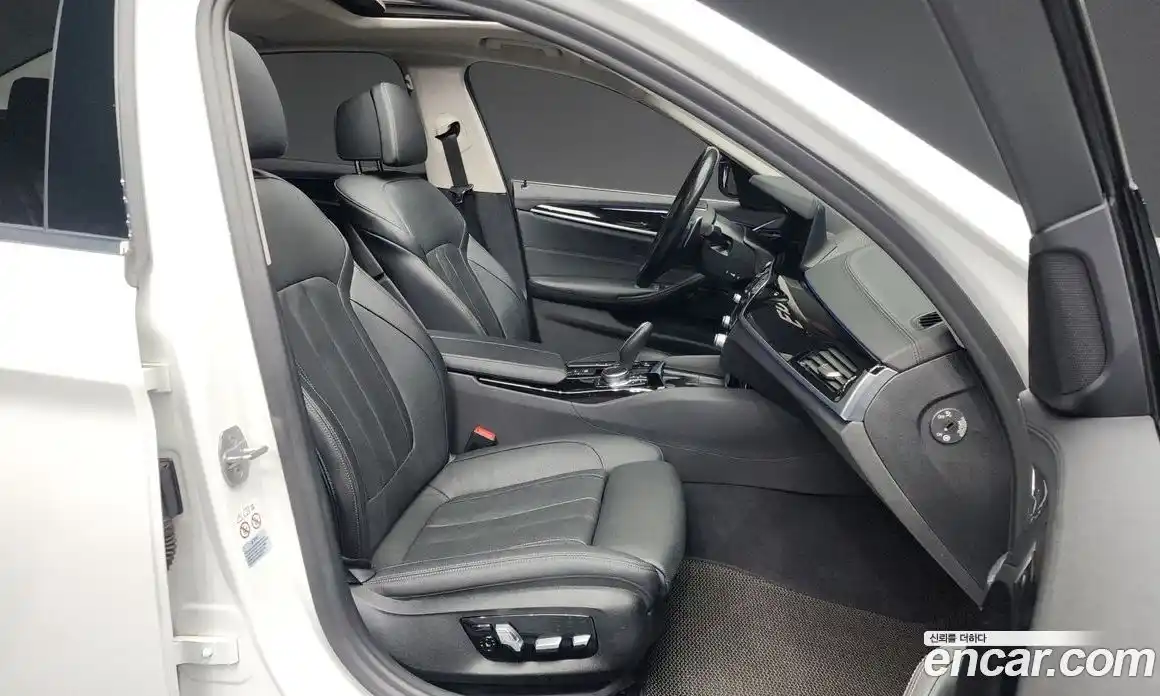 BMW 5-Series 2020 2.0 Автомат в Москве № 229324, фото 10