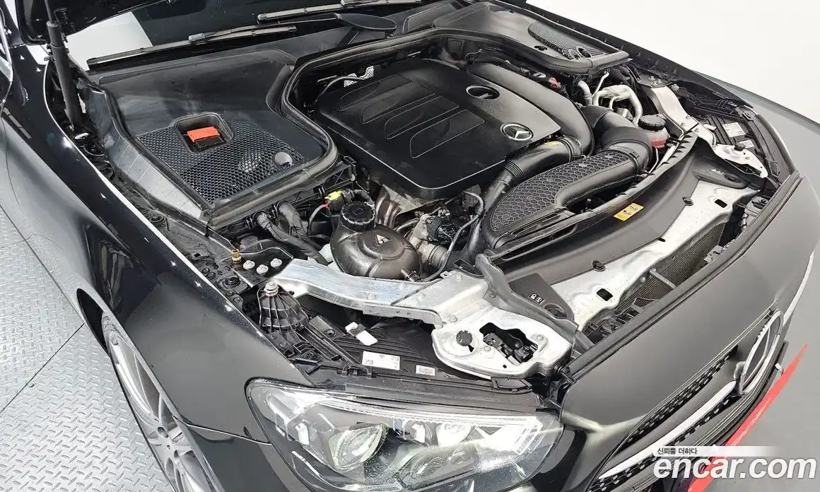 Mercedes-Benz E-Class 2022 2.0 Автомат в Москве № 229510, фото 18