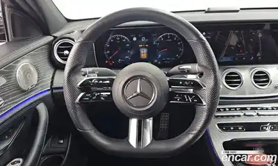 Mercedes-Benz E-Class 2022 2.0 Автомат в Москве № 229510, миниатюра 5