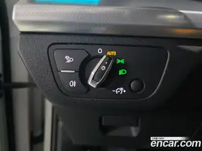 Audi Q5 2022 2.0 Автомат в Москве № 230132, миниатюра 12