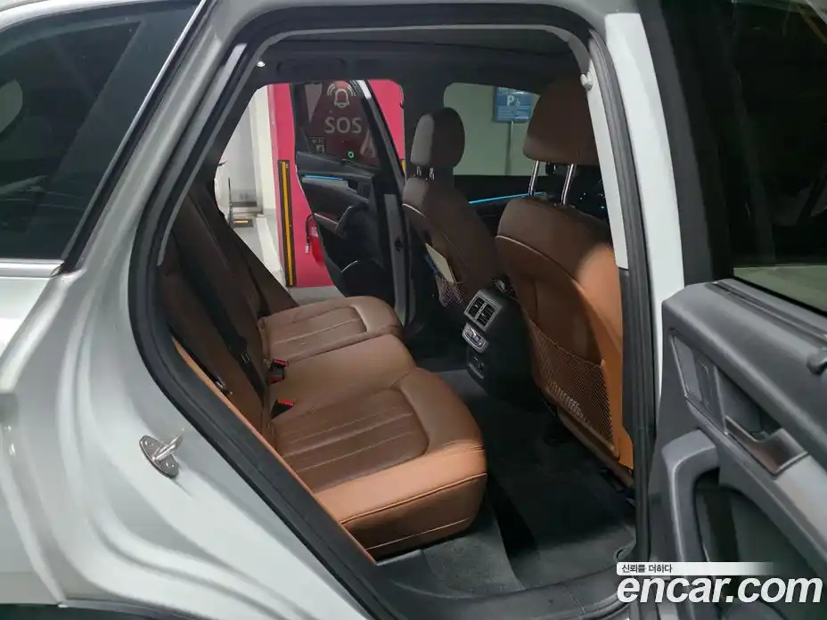 Audi Q5 2022 2.0 Автомат в Москве № 230132, фото 5