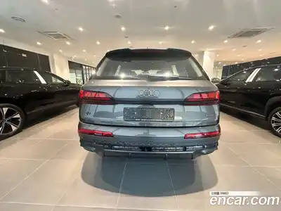 Audi Q7 2026 3.0 Автомат в Москве № 230220, миниатюра 4