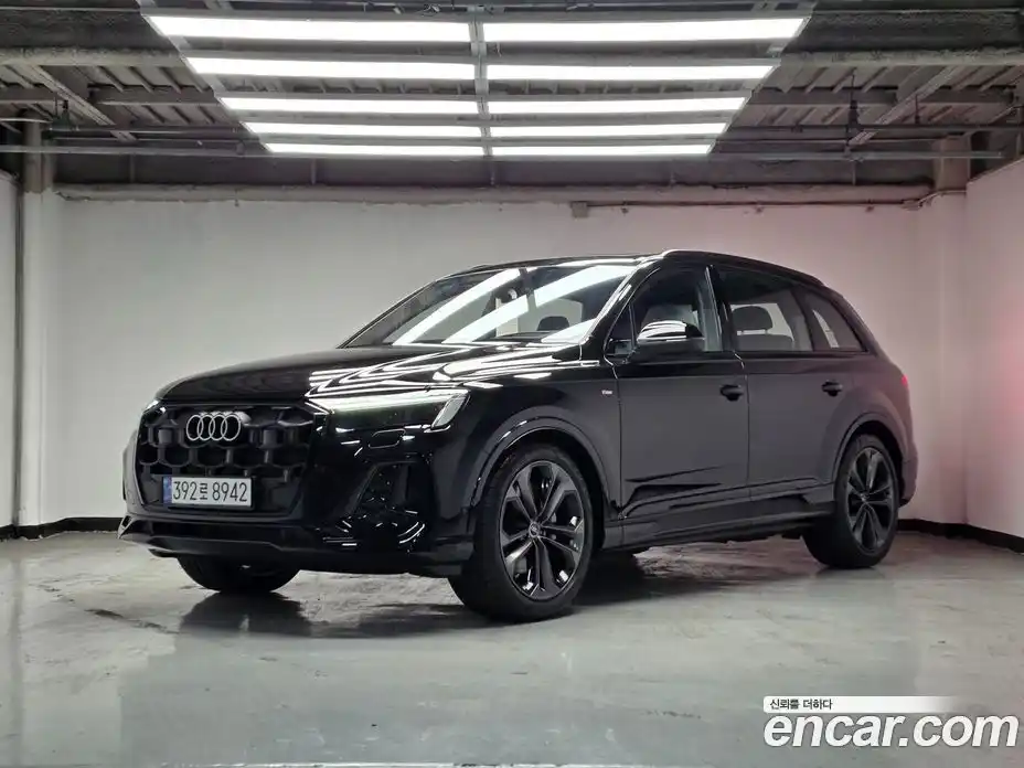 Audi Q7 2026 3.0 Автомат в Москве № 230237, фото 1