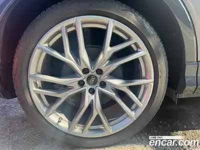 Audi Q4 e-tron 2025 0.2 Автомат в Москве № 230316, миниатюра 12