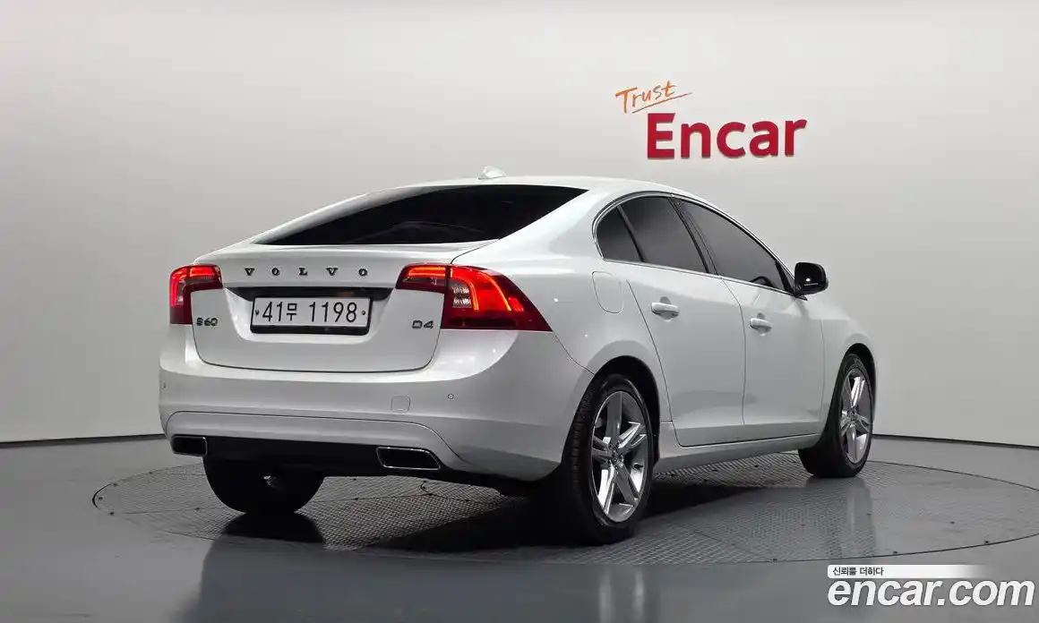 Volvo S60 2018 2.0 Автомат в Москве № 230668, фото 19