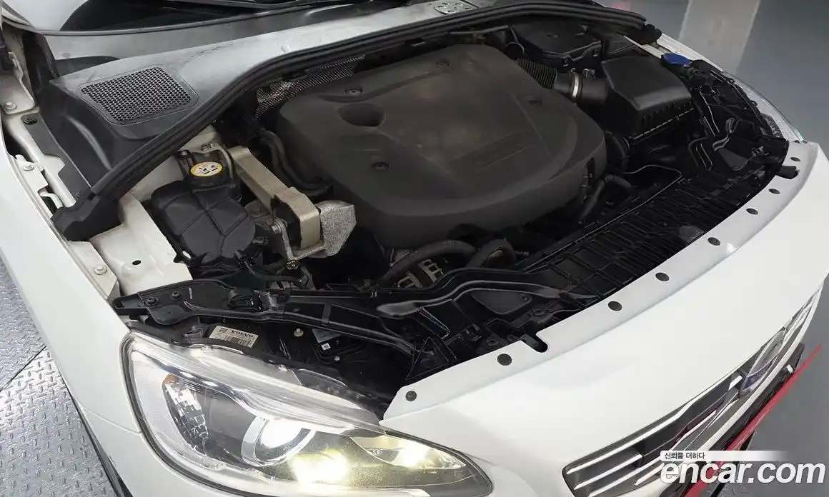 Volvo S60 2018 2.0 Автомат в Москве № 230668, фото 20