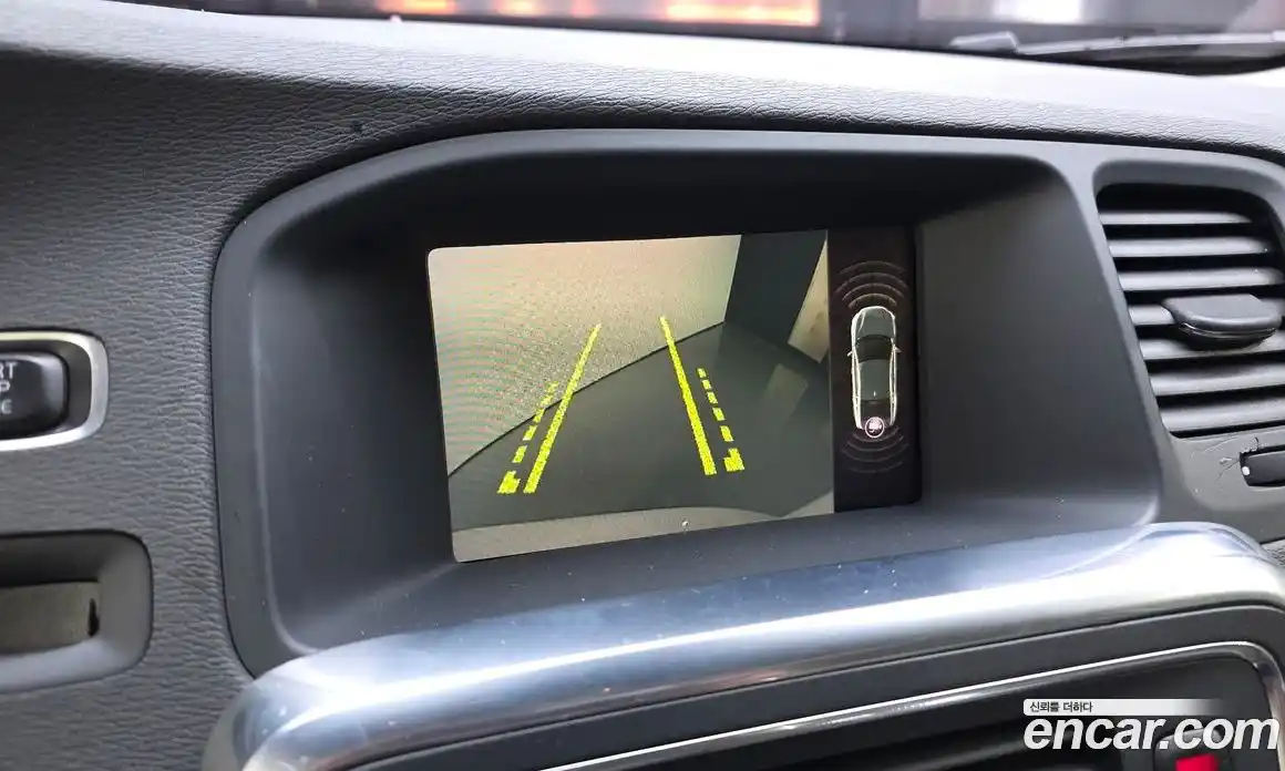 Volvo S60 2018 2.0 Автомат в Москве № 230668, фото 9