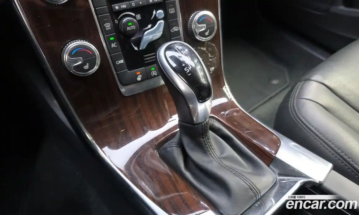 Volvo S60 2018 2.0 Автомат в Москве № 230668, фото 10