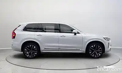 Volvo XC90 2026 2.0 Автомат в Москве № 230755, миниатюра 4