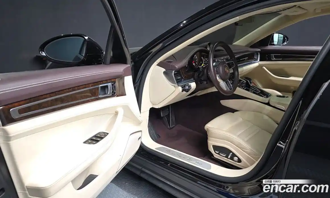 Porsche Panamera 2017 4.0 Автомат в Москве № 231009, фото 8