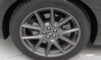 Land Rover Range-Rover Velar 2023 3.0 Автомат в Москве № 231317, миниатюра 5