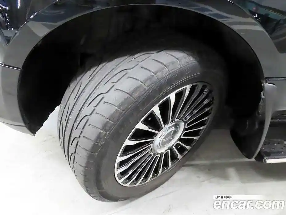 Land Rover Range-Rover 2010 3.6 Автомат в Москве № 231360, фото 20