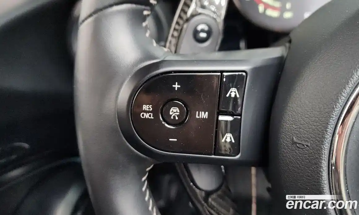 Mini Cooper Convertible 2022 2.0 Автомат в Москве № 231495, фото 13