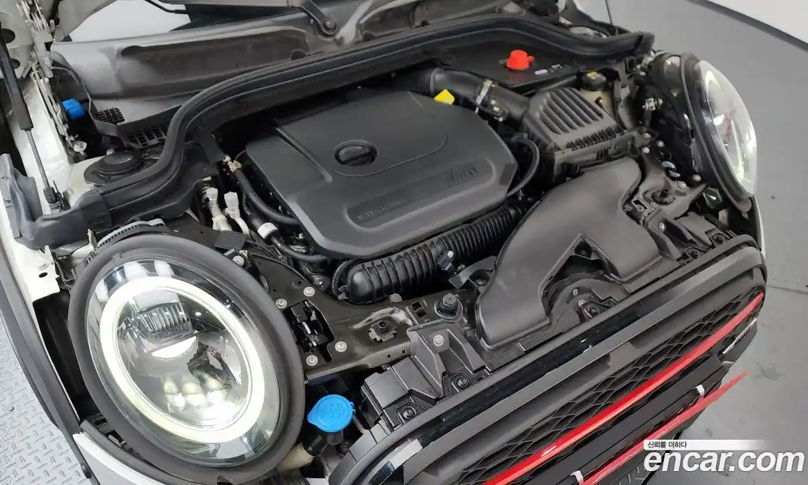 Mini Cooper Convertible 2022 2.0 Автомат в Москве № 231495, фото 3