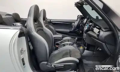 Mini Cooper Convertible 2022 2.0 Автомат в Москве № 231495, миниатюра 7