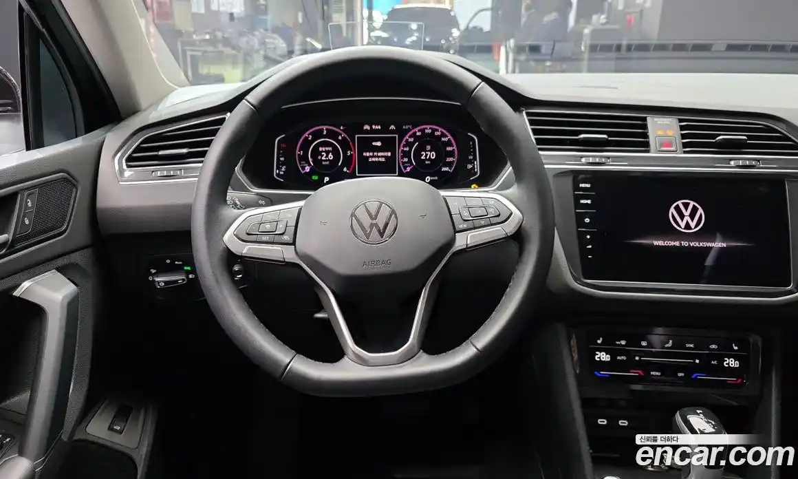Volkswagen Tiguan 2023 2.0 Автомат в Москве № 232097, фото 13