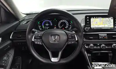 Honda Accord 2019 2.0 Автомат в Москве № 232845, миниатюра 3