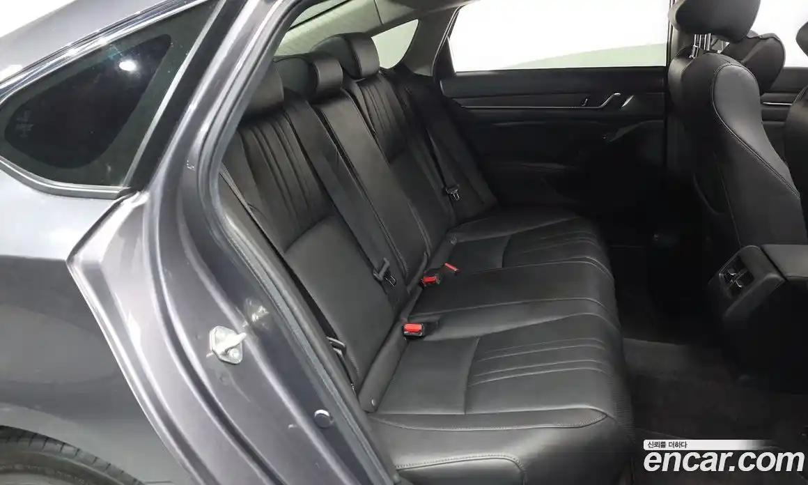 Honda Accord 2019 2.0 Автомат в Москве № 232845, фото 4