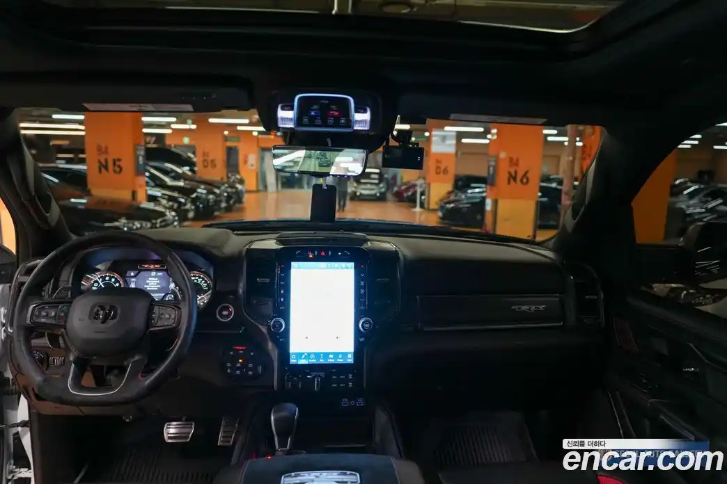 Dodge Ram Pick Up 2022 6.2 Автомат в Москве № 233578, фото 16