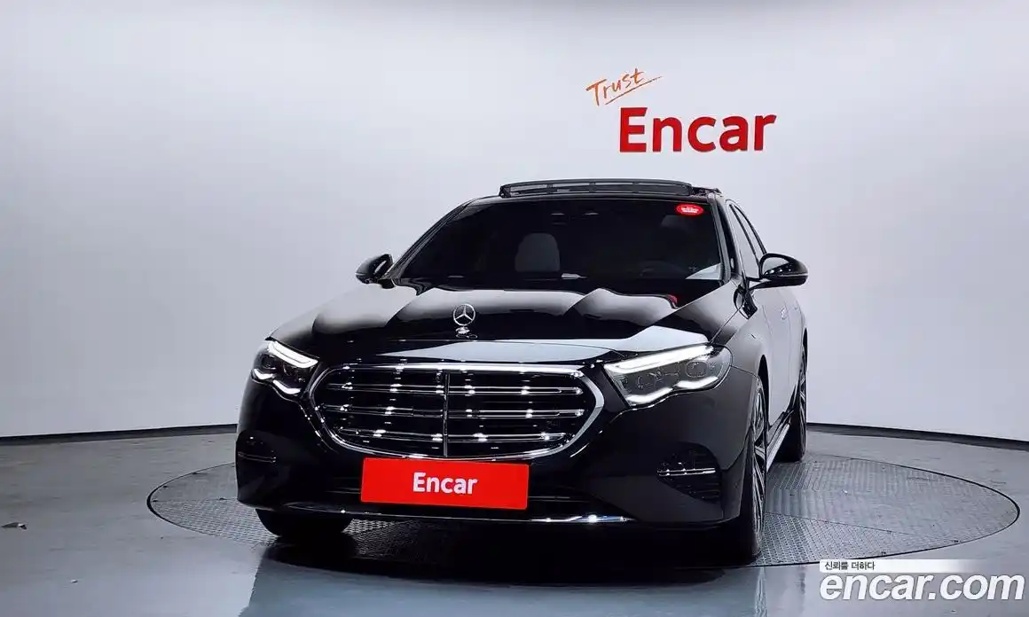 Mercedes-Benz E-Class 2025 2.0 Автомат в Москве № 237868, фото 3