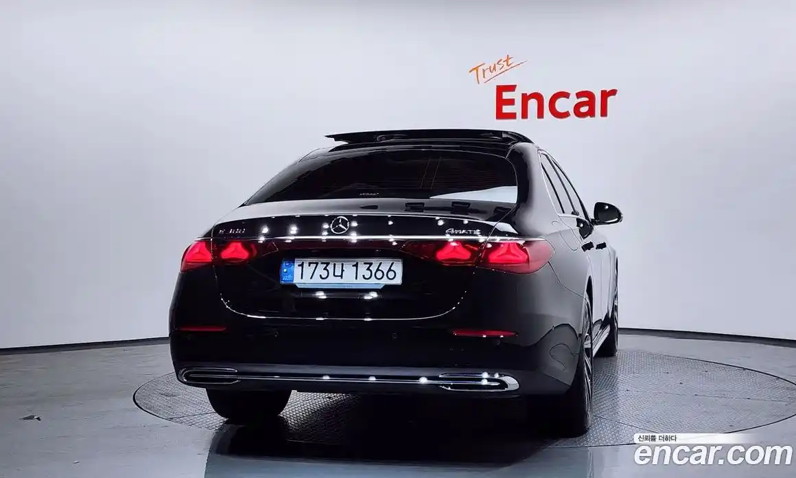 Mercedes-Benz E-Class 2025 2.0 Автомат в Москве № 237868, фото 4