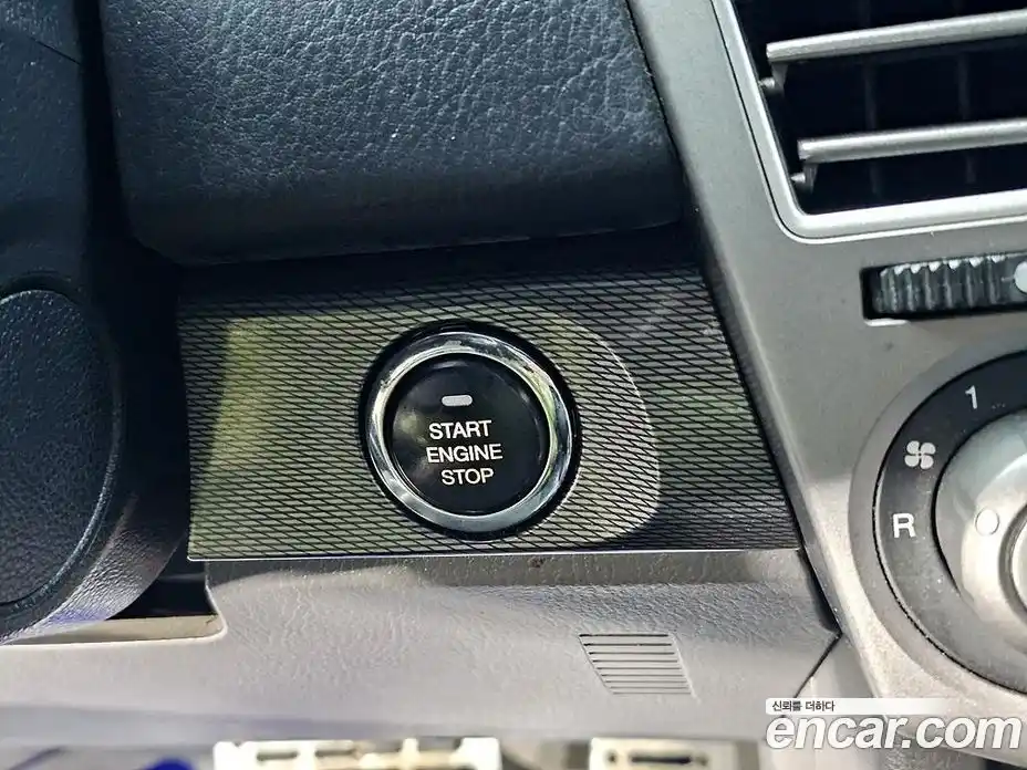 SsangYong Korando 2014 2.0 Автомат в Москве № 24240, фото 14