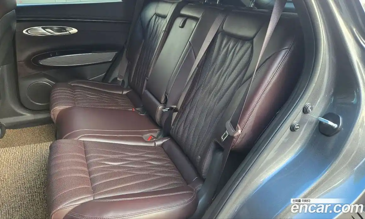 Genesis GV70 2023 2.5 Автомат в Москве № 24528, фото 13