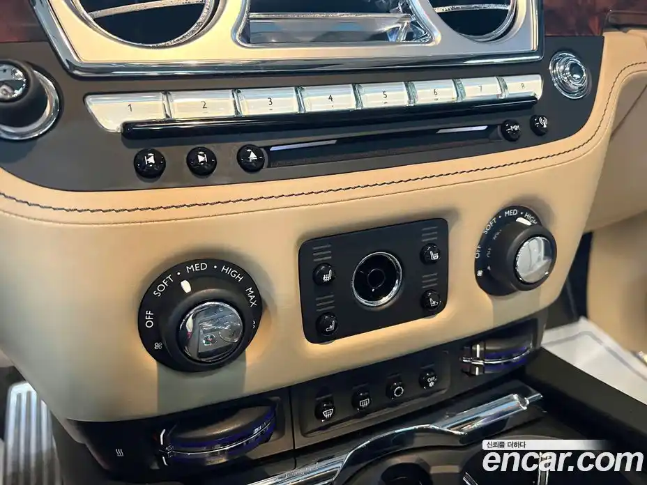 Rolls-Royce Ghost 2018 6.6 Автомат в Москве № 256713, фото 9