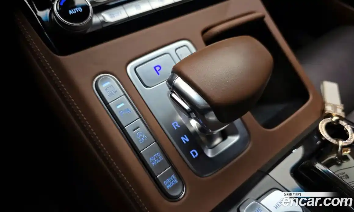 Genesis G90 2019 3.8 Автомат в Москве № 259475, фото 15