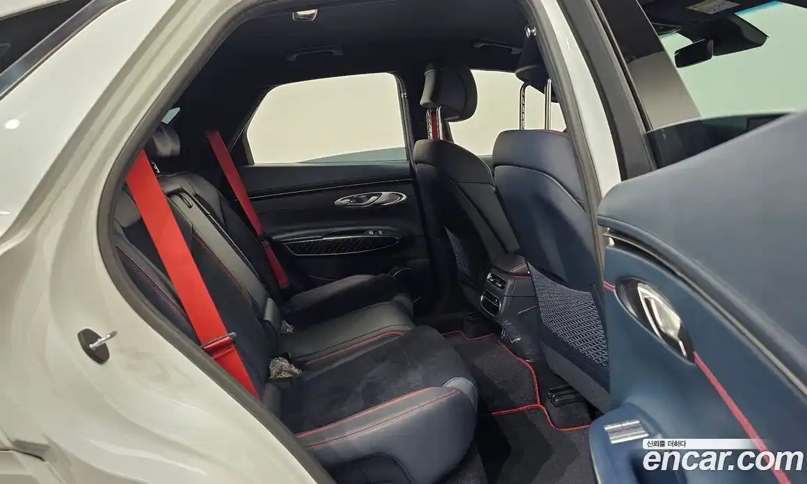 Genesis GV70 2021 2.5 Автомат в Москве № 25953, фото 19