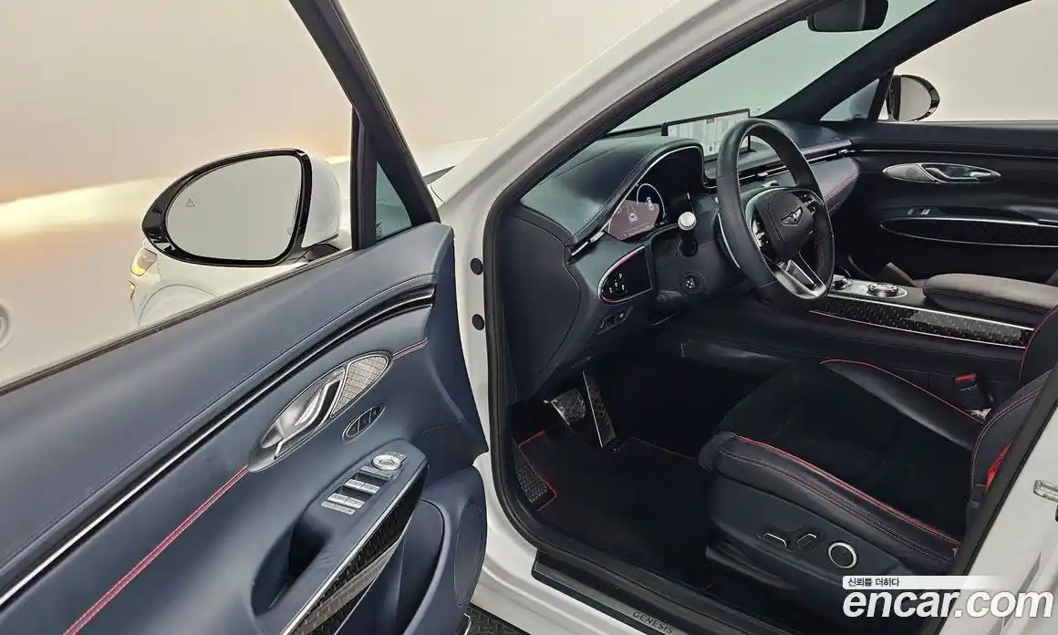 Genesis GV70 2021 2.5 Автомат в Москве № 25953, фото 3